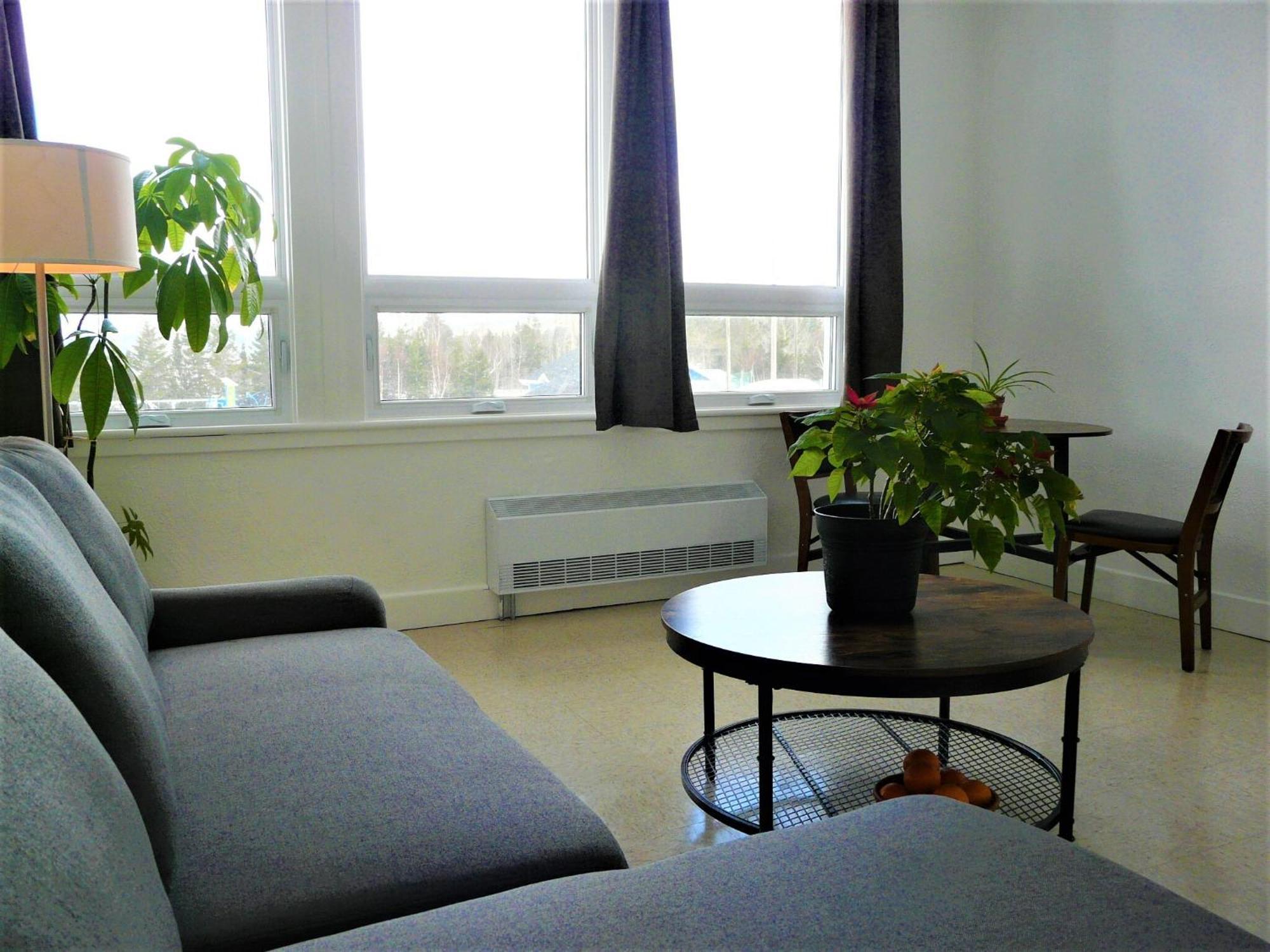 Auberge La Petite École de Forillon Gaspé Habitación foto